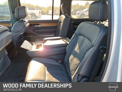 2022 Jeep Grand Wagoneer Series III