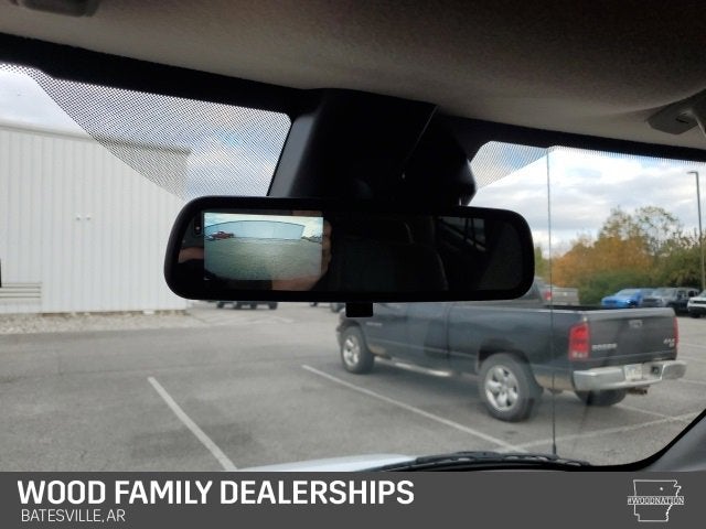 2024 Chevrolet Express Passenger 3500 1LT