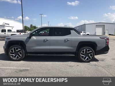 2025 Chevrolet Silverado EV RST - Extended Range