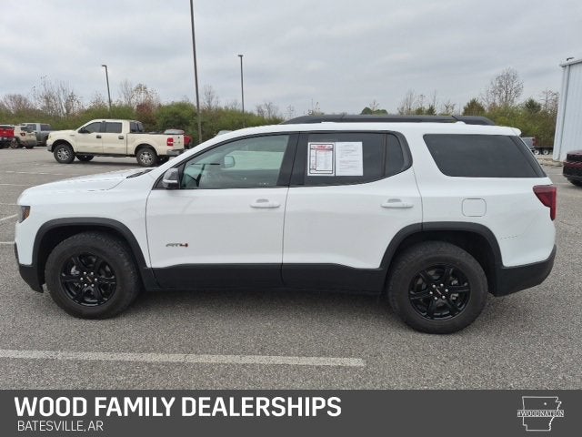 2023 GMC Acadia AT4