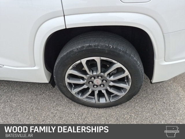 2022 GMC Acadia Denali