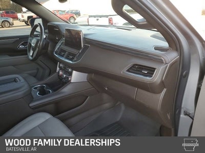 2022 GMC Yukon XL SLT