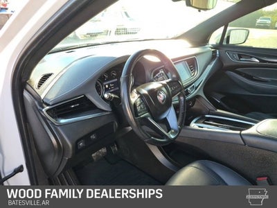 2022 Buick Enclave Essence