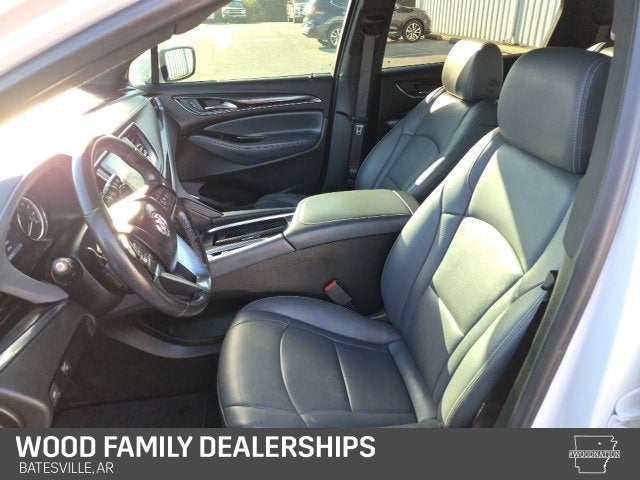 2022 Buick Enclave Essence