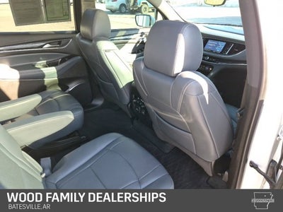 2022 Buick Enclave Essence