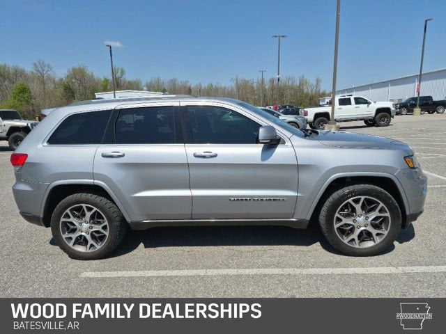 2018 Jeep Grand Cherokee Sterling Edition