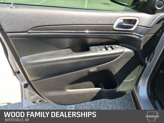 2018 Jeep Grand Cherokee Sterling Edition