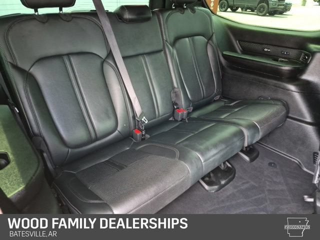 2023 Jeep Wagoneer Series II Carbide