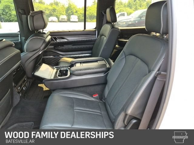 2022 Jeep Grand Wagoneer Series II Obsidian