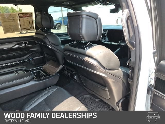 2022 Jeep Grand Wagoneer Series II Obsidian