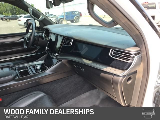 2022 Jeep Grand Wagoneer Series II Obsidian