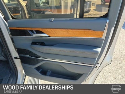 2022 Jeep Grand Wagoneer Series III