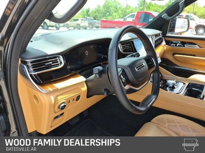 2023 Jeep Grand Wagoneer Series III