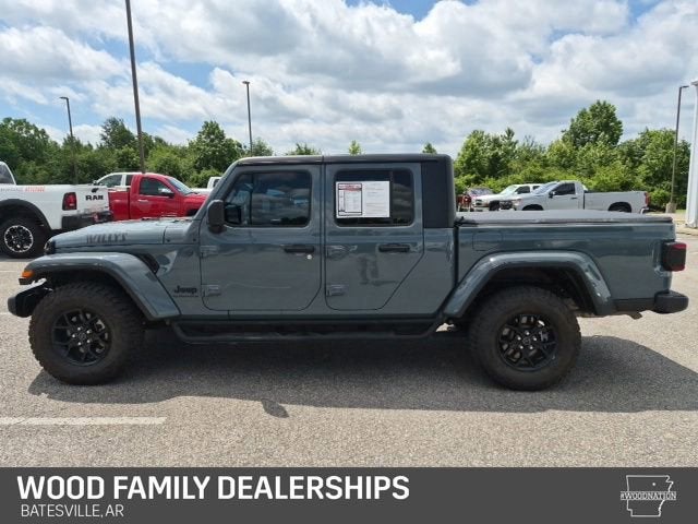 Used 2024 Jeep Gladiator Willys with VIN 1C6HJTAG9RL134179 for sale in Little Rock