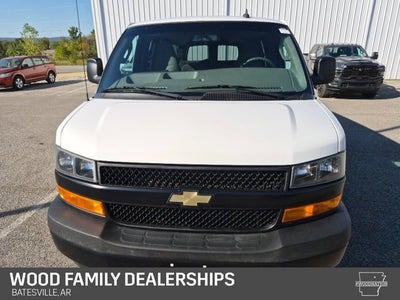2023 Chevrolet Express Passenger 3500 LS