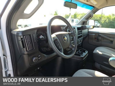 2023 Chevrolet Express Passenger 3500 LS