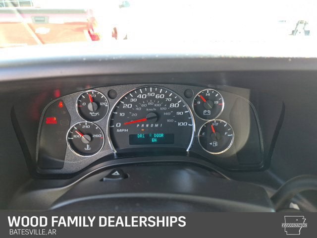 2023 Chevrolet Express Passenger 3500 LS