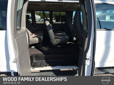 2023 Chevrolet Express Passenger 3500 LS