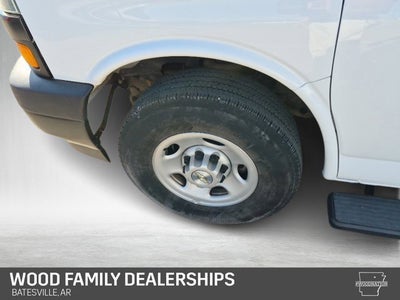 2023 Chevrolet Express Passenger 3500 LS
