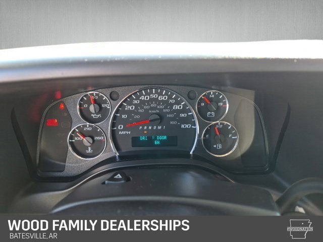 2023 Chevrolet Express Passenger 3500 LS