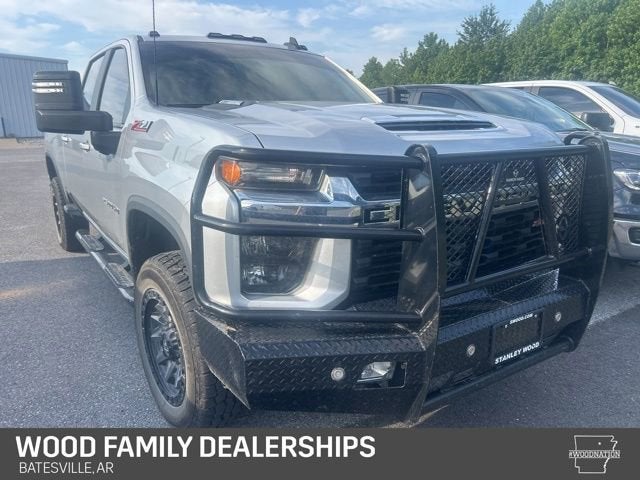 2021 Chevrolet Silverado HD LT 4WD Crew Cab Standard Box's photo