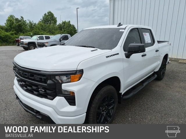2025 Chevrolet Silverado 1500 Custom
