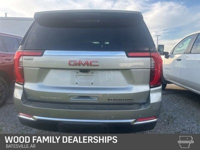 2025 GMC Yukon Elevation