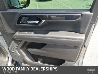 2025 GMC Yukon Elevation