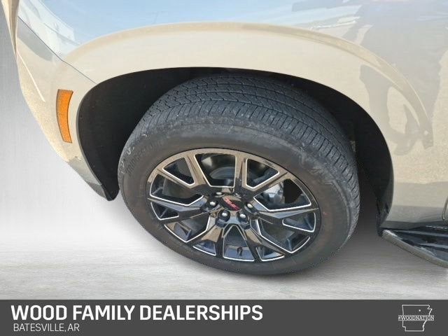 2025 GMC Yukon Elevation