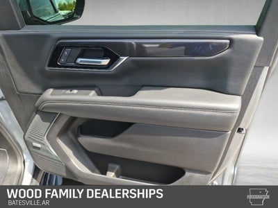 2025 GMC Yukon Elevation