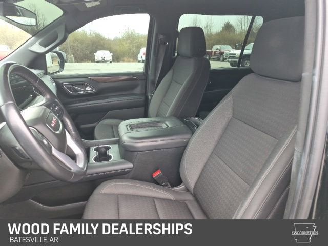 2022 GMC Yukon XL SLE