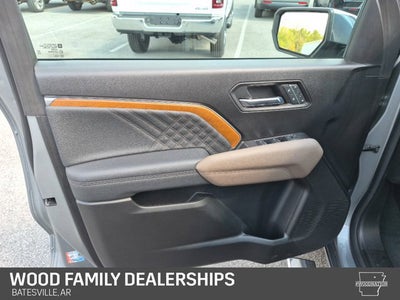 2024 GMC Canyon Denali