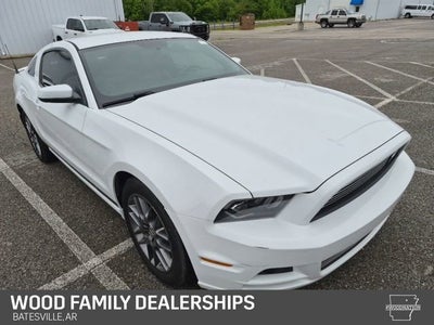 2014 Ford Mustang V6