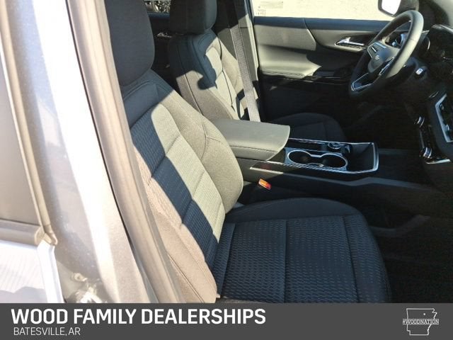 2027 Chevrolet Equinox FWD LT