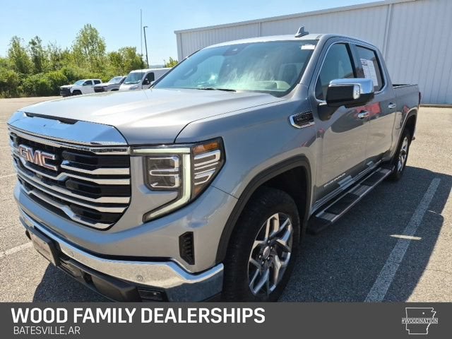 2024 GMC Sierra 1500 SLT
