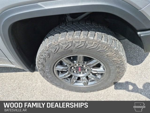 2024 GMC Sierra 1500 AT4X