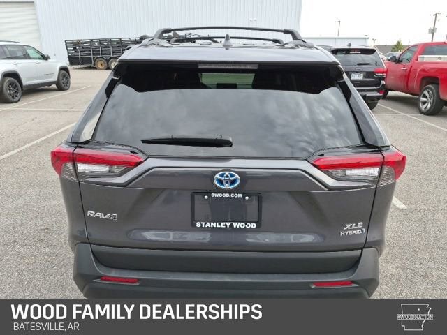 2024 Toyota RAV4 Hybrid XLE Premium