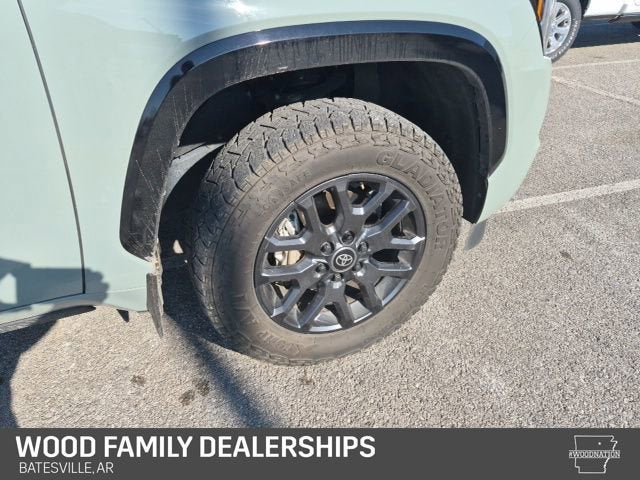 2025 Toyota Sequoia SR5