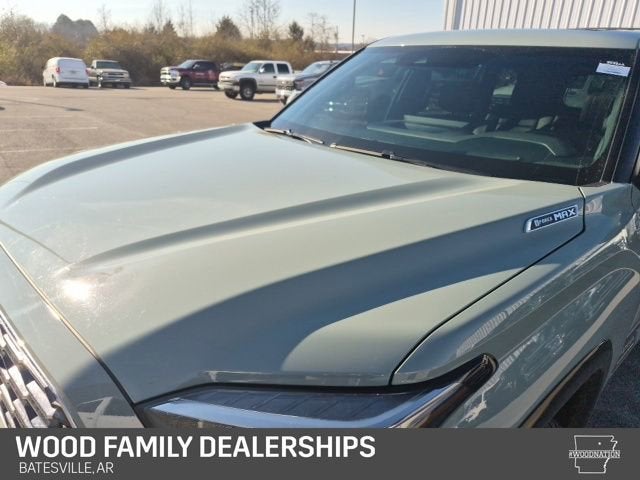 2025 Toyota Sequoia SR5